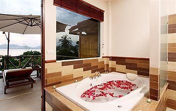 Byg Grand Beach Front & Sea View @ Panwa Beach Exterior photo