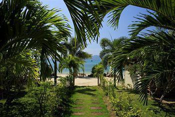 Byg Grand Beach Front & Sea View @ Panwa Beach Exterior photo