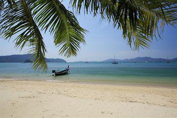 Byg Grand Beach Front & Sea View @ Panwa Beach Exterior photo